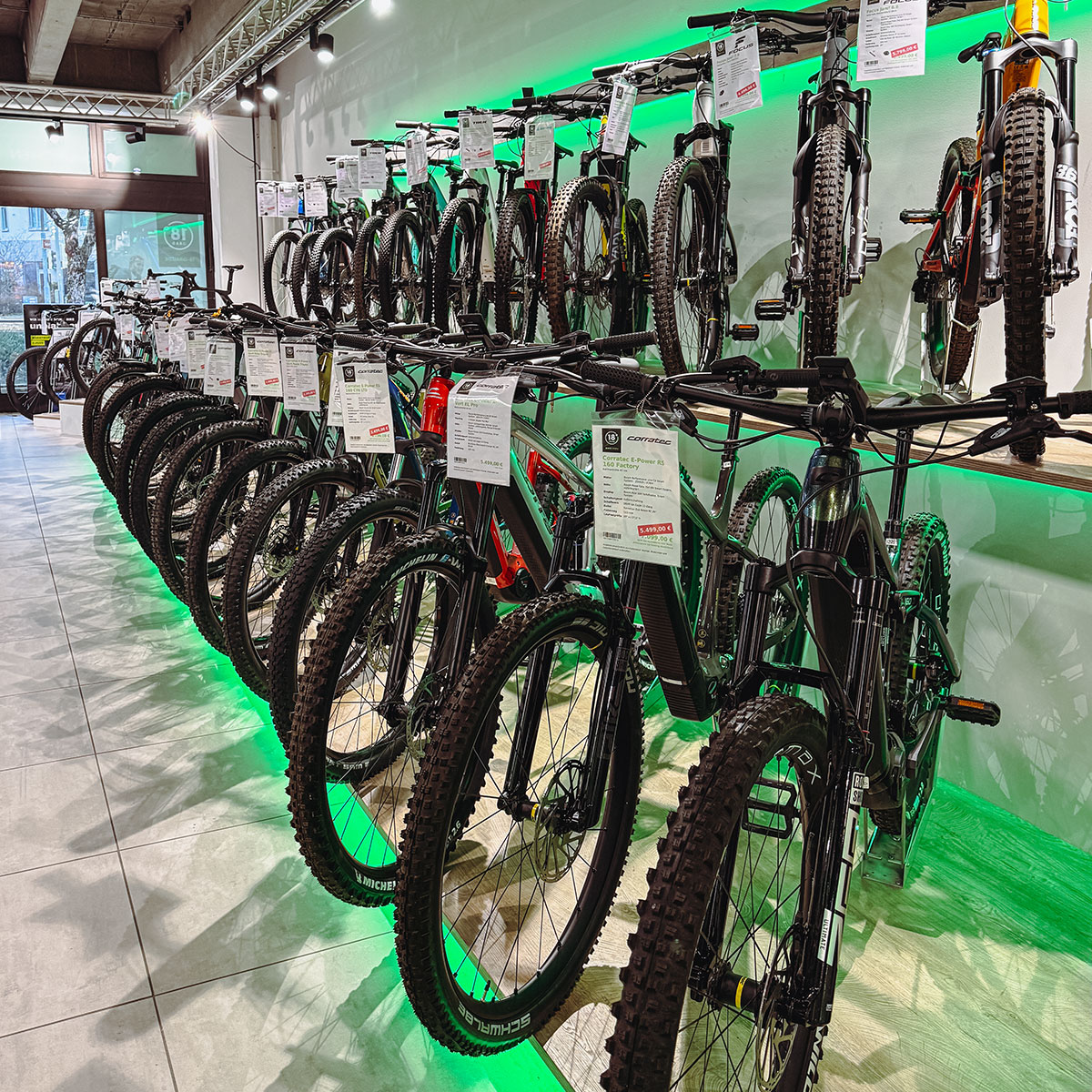 E-Mountainbikes E-Mountainbikes